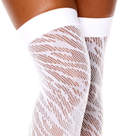 White Animal Print Teddy Set - Picture 4 of 9